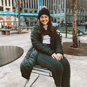 Meet your Posher, Hannah